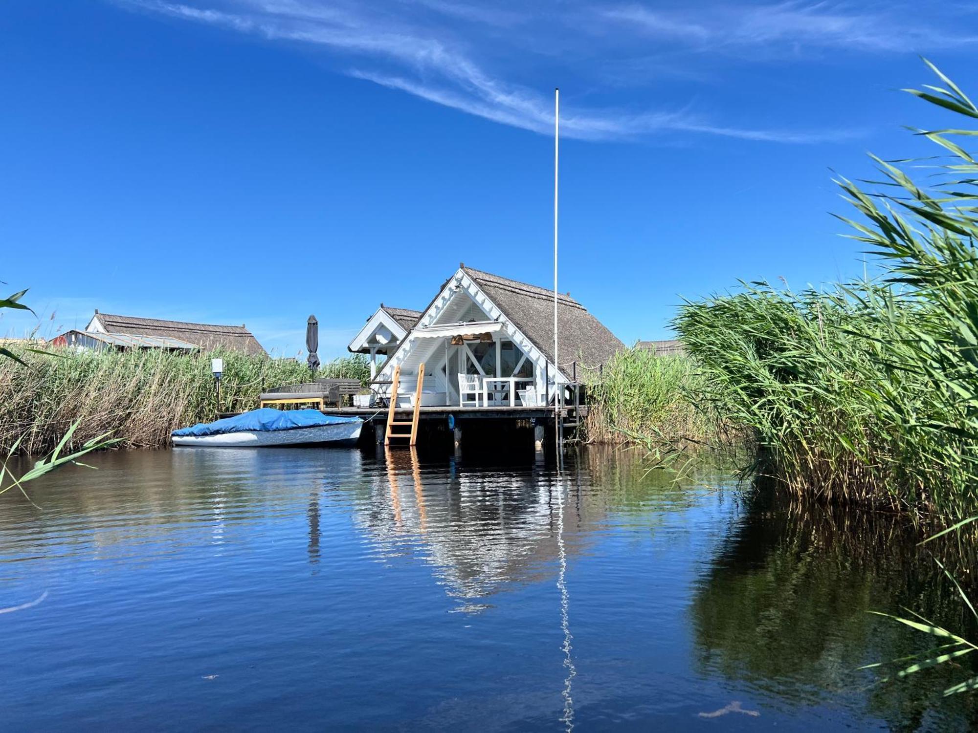 Seehuette Neusiedlersee - Seehaus Inklusive Elektroboot Rust Zewnętrze zdjęcie