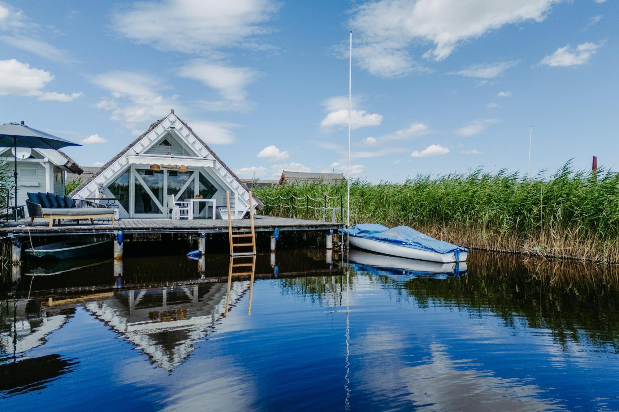Seehuette Neusiedlersee - Seehaus Inklusive Elektroboot Rust Zewnętrze zdjęcie