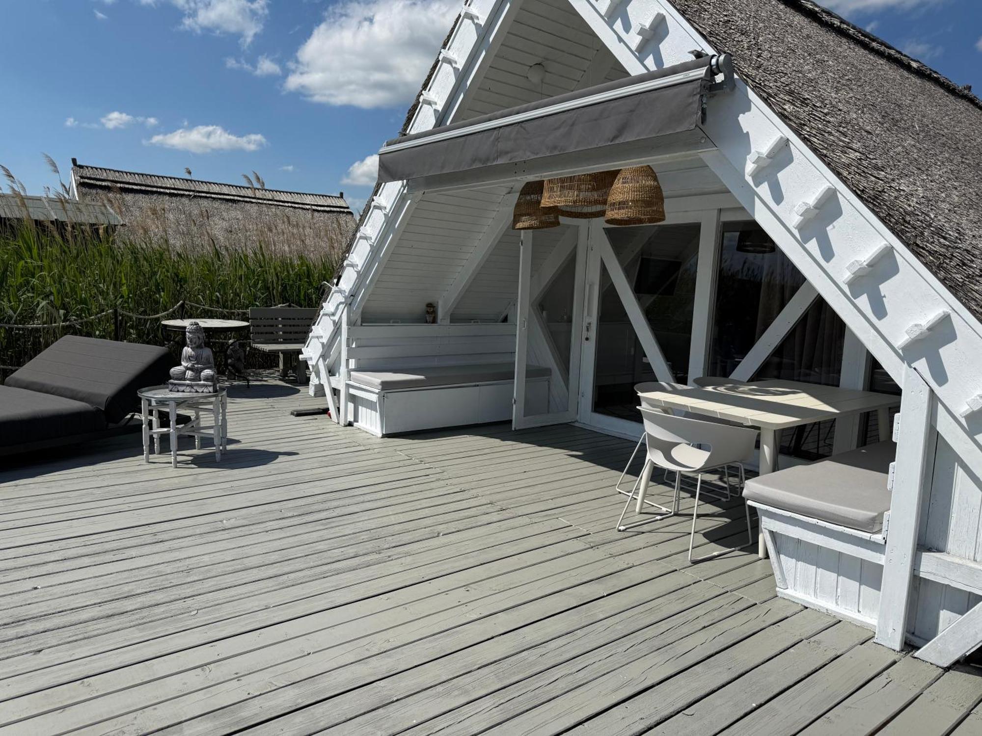 Seehuette Neusiedlersee - Seehaus Inklusive Elektroboot Rust Zewnętrze zdjęcie